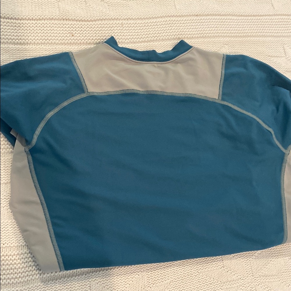Columbia Men’s Teal and Light Gray Omni-Shade Shirt, L - Picture 7 of 7